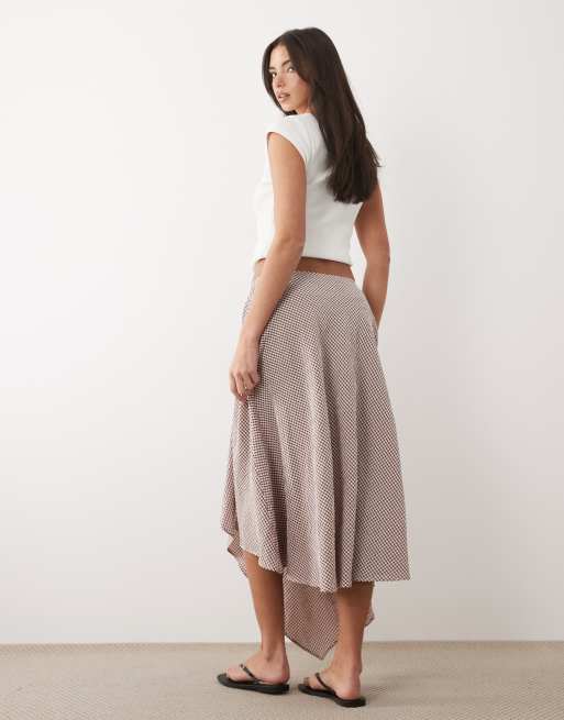 ASOS DESIGN hanky hem maxi skirt in brown plaid, 3 of 5