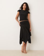 COLLUSION balloon leg pant in black