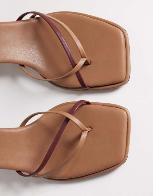 ASOS DESIGN - Harbour - Gyldenbrune minimalistiske sandaler med stropper og tårem samt kitten-hæl, 4 af 4