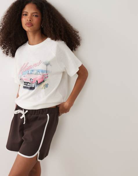 ASOS DESIGN - Hardloopshort met interlocknaden en contrasterende biezen in chocoladebruin - view 1