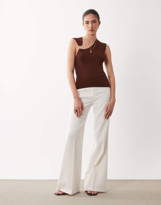 ASOS DESIGN hardware structured top in chocolate, 3 of 4