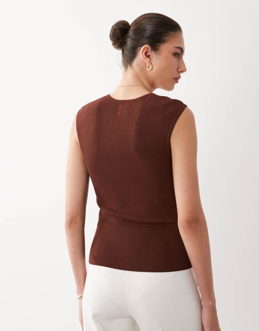 ASOS DESIGN hardware structured top in chocolate, 4 of 4