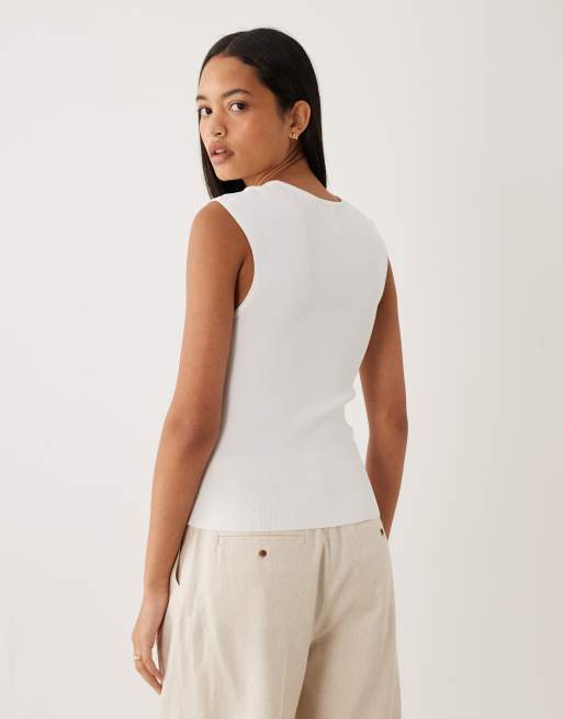 ASOS DESIGN hardware structured top in white, 4 of 4