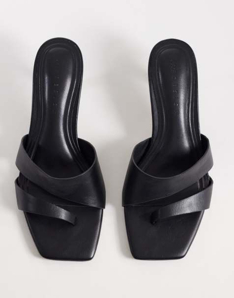 ASOS DESIGN – Harlee – Czarne, asymetryczne klapki z dwoma paskami - view 1