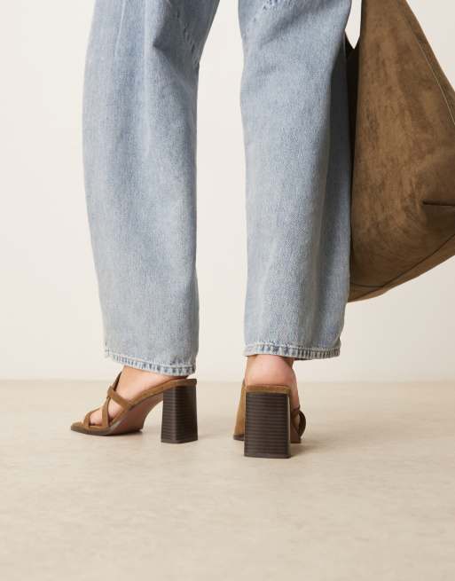 Mules à Talon Bloc Naot En Daim Olive Brossé - Taille EU 42 (US 11) - Neuf Avec Emballage