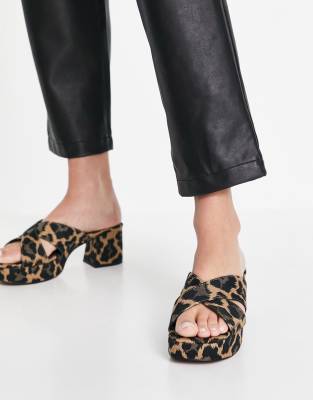 leopard 2 strap sandals