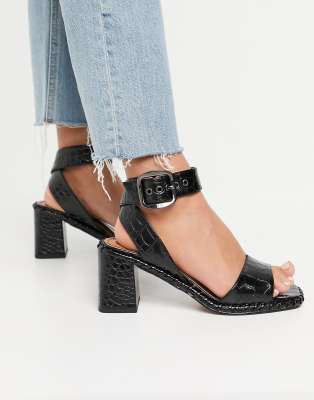 oog sandalen