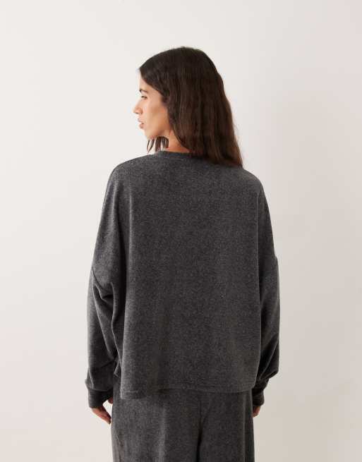 ASOS DESIGN haut ample léger en polaire à manches longues pour ensemble lounge, gris charbon, 4 de 4