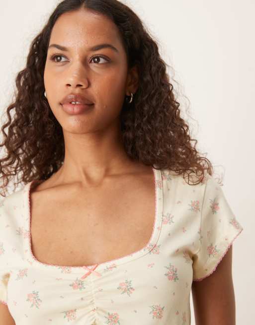 ASOS DESIGN - Haut de pyjama tendance folk à assortir avec imprimé à petites fleurs - Jaune pâle, 4 de 4