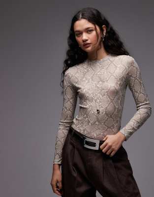 ASOS DESIGN - Hautenges Oberteil aus hauchdünnem Netzstoff in Hellgrau mit Schlangenmuster