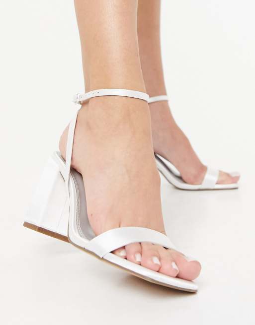 ASOS DESIGN - Havana - Elfenbenshvide sandaler med blokhæl og tynde remme, 3 af 4