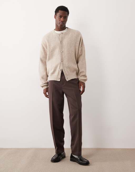 ASOS DESIGN – Havregrynsfärgad, patentstickad kofta i oversize och yllemix med rund halsringning, 2 av 5