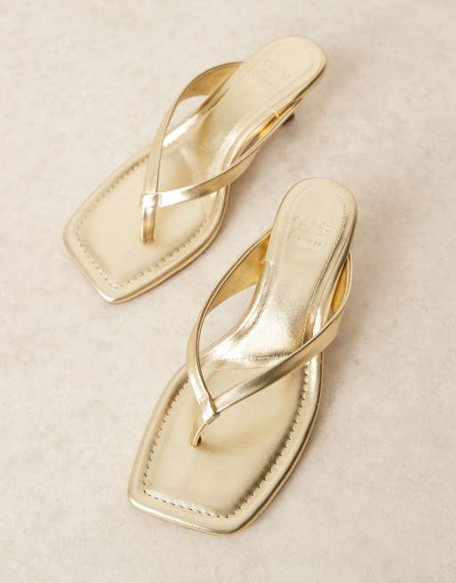 ASOS DESIGN Hawaii toe thong kitten heeled sandals in gold, 2 of 4
