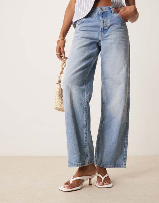 ASOS DESIGN Hawaii toe thong kitten heeled sandals in white