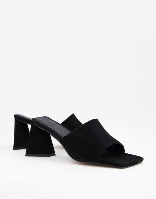 Black suede 2025 mules block heel