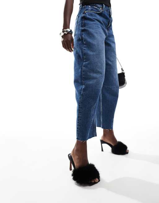 ASOS DESIGN – Heartbreak – Svarta halvhöga mules i pälsimitation, 3 av 4
