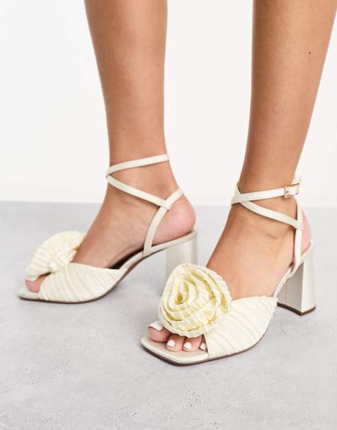 Asos hotsell low heels