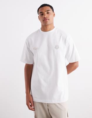 Asos Design Heavyweight 240gsm T-shirt With Chest Print In White