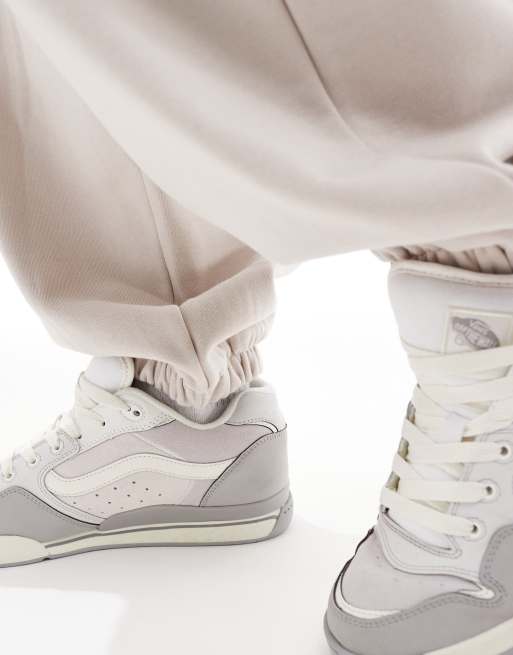 ASOS DESIGN heavyweight balloon fit jogger in sand