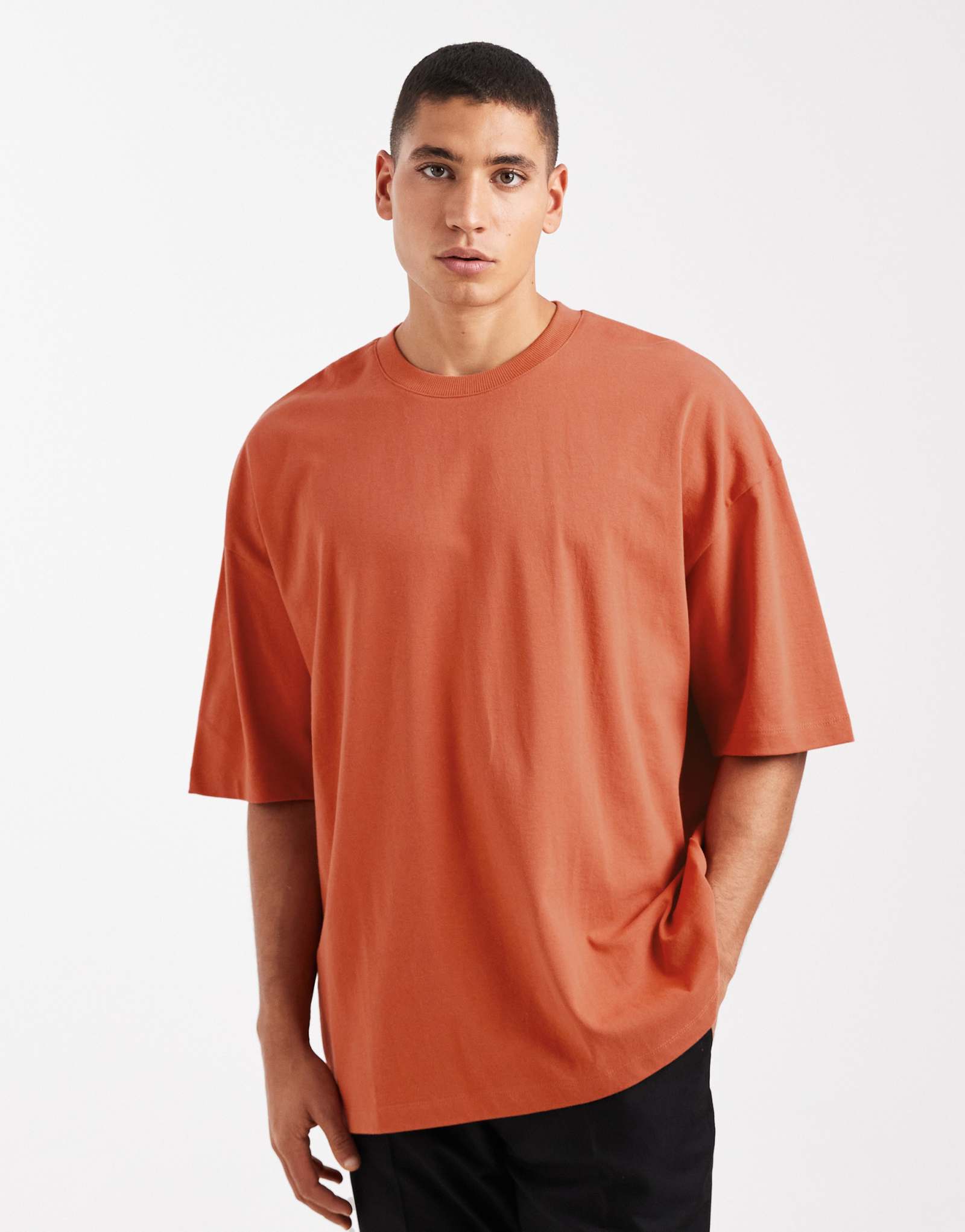 Футболка ASOS DESIGN heavyweight oversize с заниженными плечами цвета ржавчины