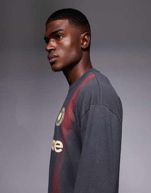 ASOS DESIGN heavyweight oversized long sleeve T-shirt with soccer graphic in washed gray, 4 of 5