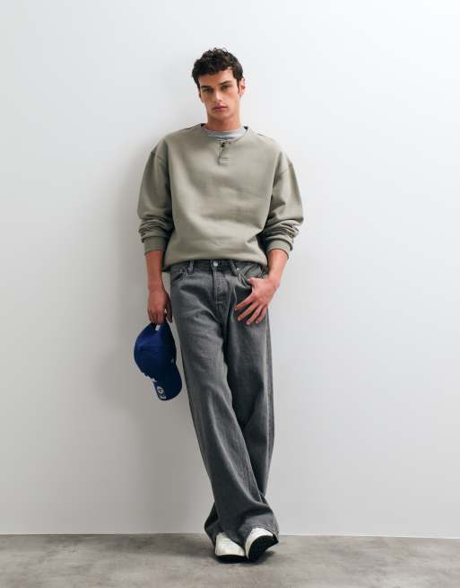 ASOS DESIGN heavyweight oversized sweatshirt with henley neck in green , 2 of 5