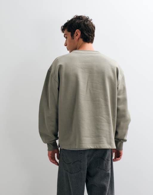ASOS DESIGN heavyweight oversized sweatshirt with henley neck in green , 5 of 5