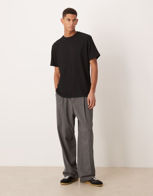 ASOS DESIGN heavyweight regular fit t-shirt in black crinkled rib, 2 of 5