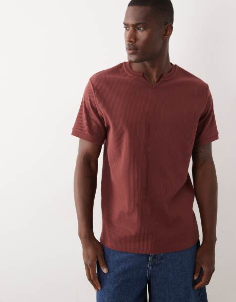 ASOS DESIGN heavyweight regular fit t-shirt with notch neck in burgundy rib - view 1