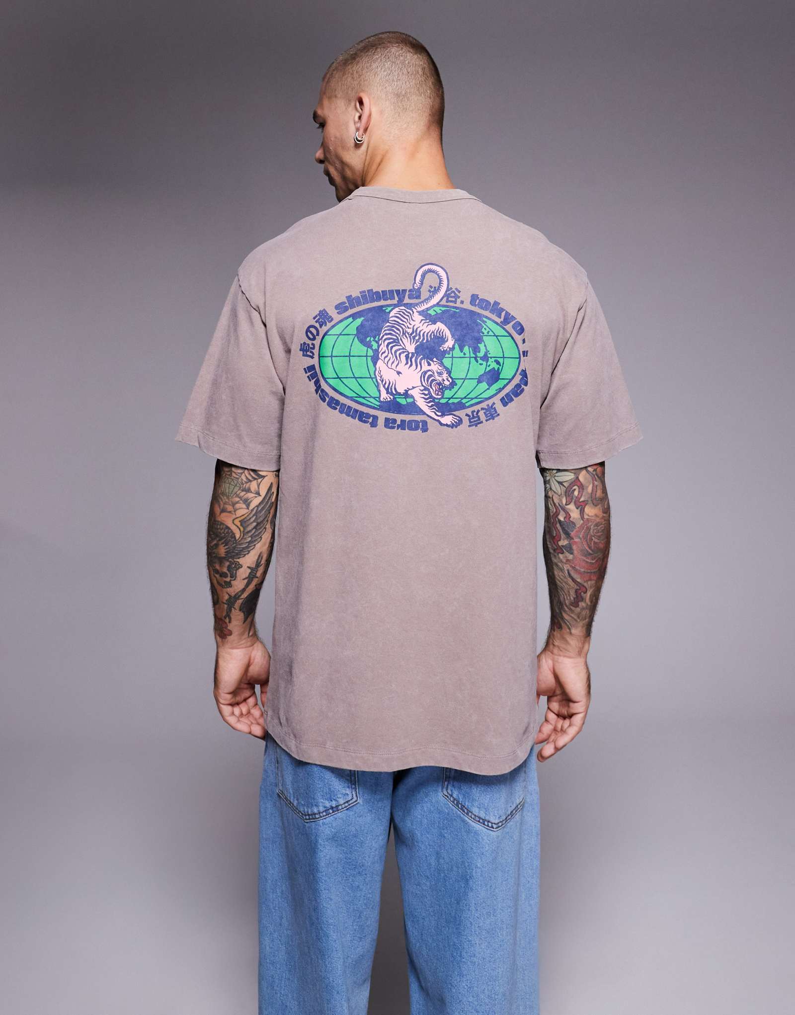 Футболка ASOS DESIGN heavyweight с рисунком тигра в стиранном коричневом цвете