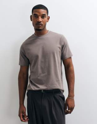 Heavyweight T 2