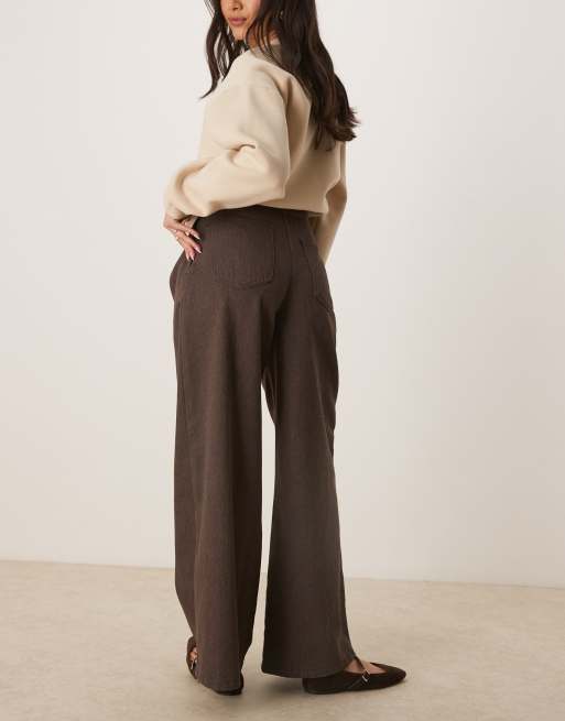 ASOS DESIGN heavyweight twill pleated trousers in brown, 2 of 5