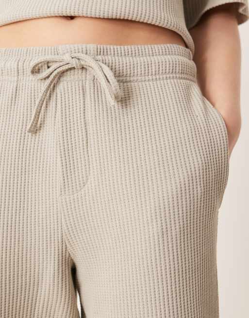 ASOS DESIGN heavyweight waffle co-ord jogger in light khaki, 5 of 5