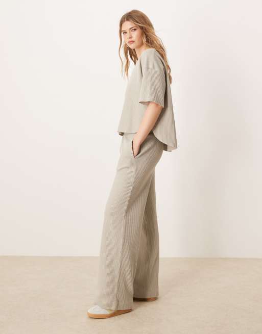 ASOS DESIGN heavyweight waffle knit sweatpants in light khaki - part of a set, 2 of 5