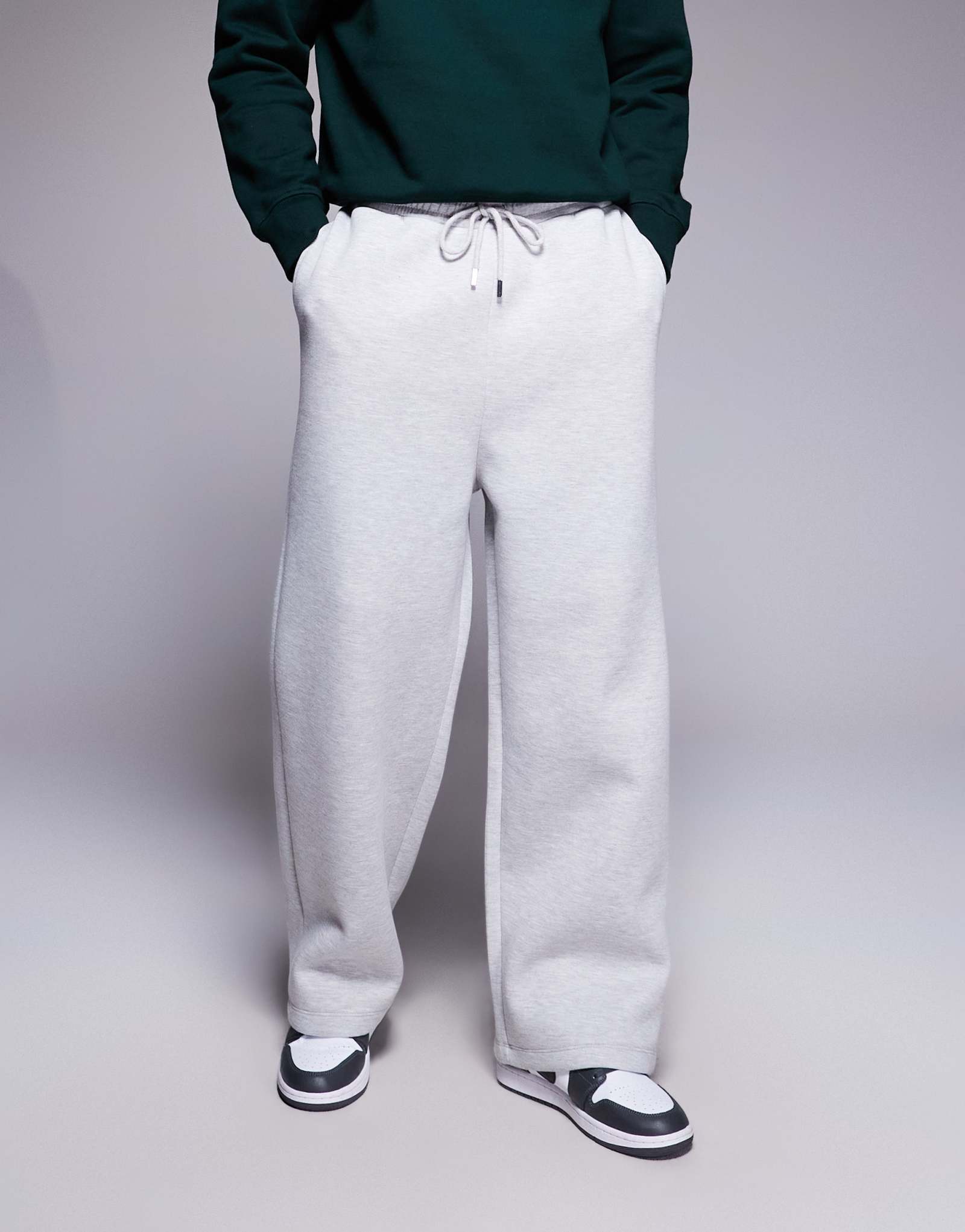 Дизайнерские спортивные брюки ASOS DESIGN с широкими штанинами из ткани цвета серого вереска в стиле скуба