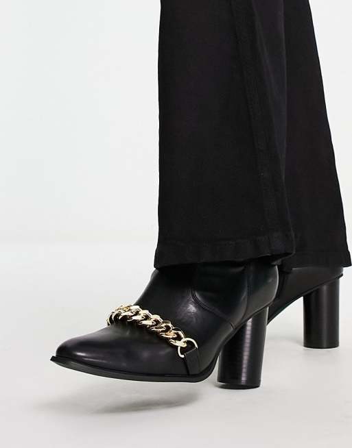 ASOS DESIGN heeled boots in black faux leather with gold chain detail , 3 of 4