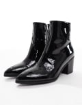 [ASOS DESIGN] ASOS DESIGN heeled chelsea boots in black patent 42 Black