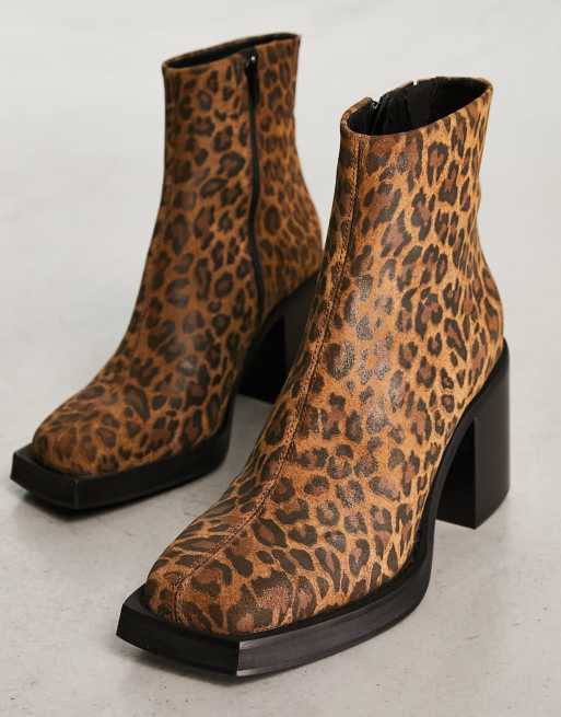 Designer leopard print clearance boots