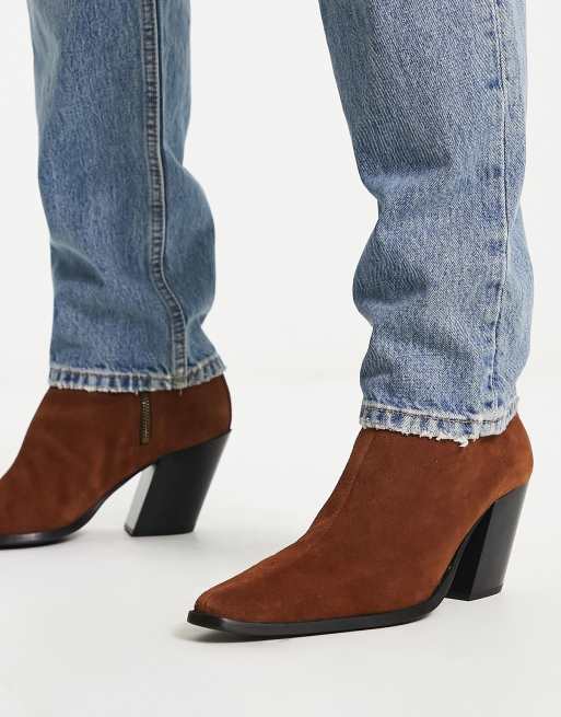 Asos tan hot sale chelsea boots