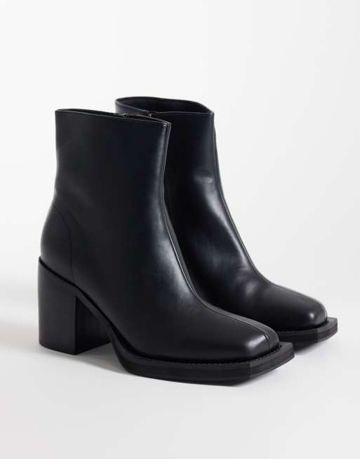 ASOS DESIGN heeled chelsea boots with angled toe in black, 3 of 4