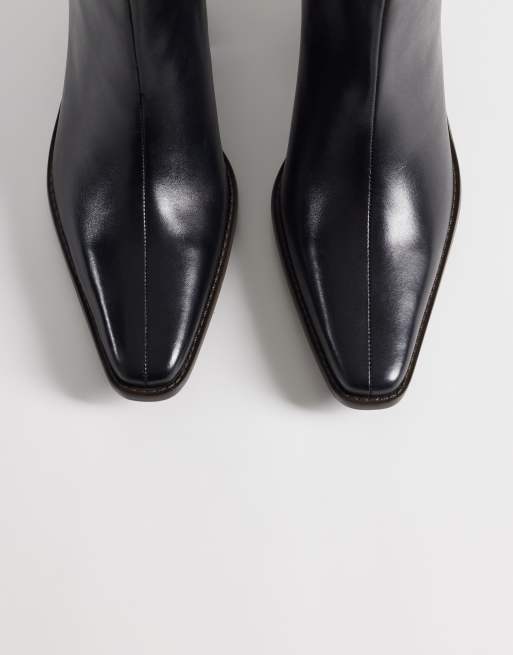 ASOS DESIGN heeled chelsea boots with natural sole in black leather, 2 of 4