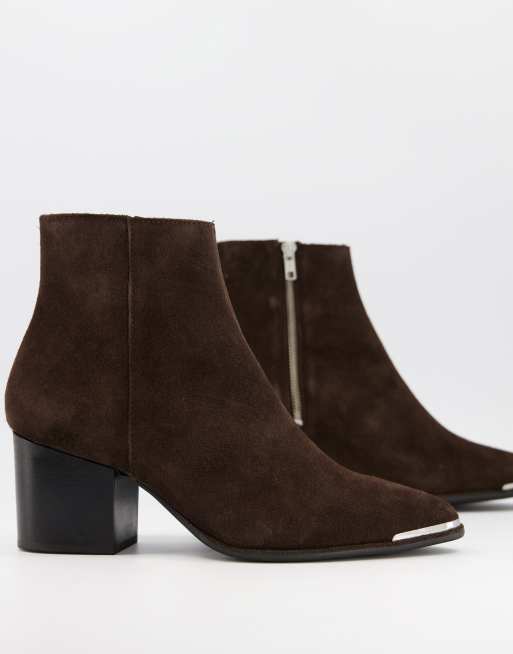 ASOS DESIGN Chelsea boots pointed toe in brown suede with black sole and metal cap | ASOS