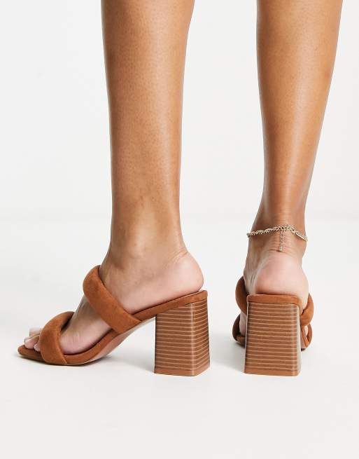 Tan pointed 2024 toe mules