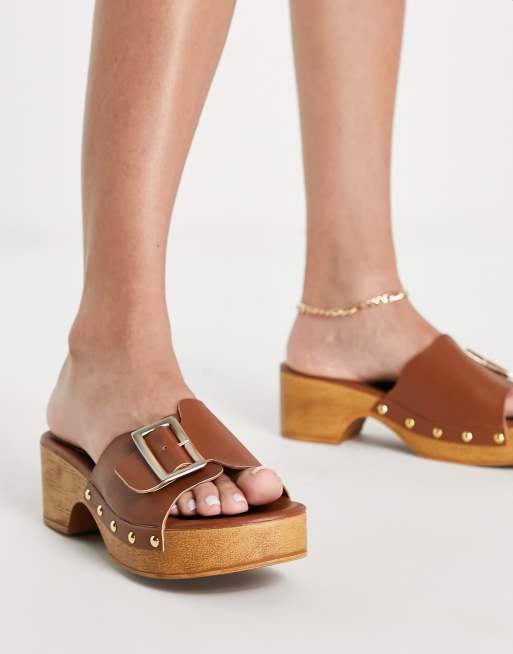 Tan store clog sandals