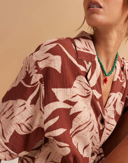 ASOS DESIGN – Hemd aus Musselinstoff mit Palmenprint, Kombiteil, 3 von 4