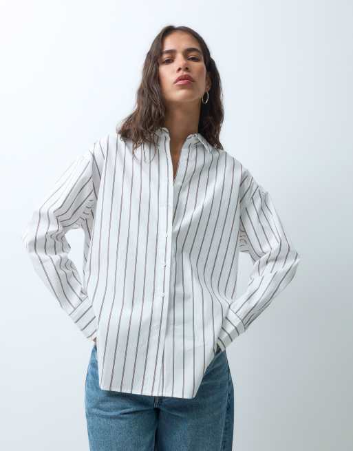 ASOS DESIGN Hemd in Oversize mit nach hinten abfallendem Saum und beigen Streifen, 4 von 9