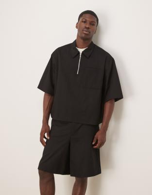ASOS DESIGN – Hemd in Schwarz mit halblangen Ärmeln und Reißverschluss-Ausschnitt - view 1