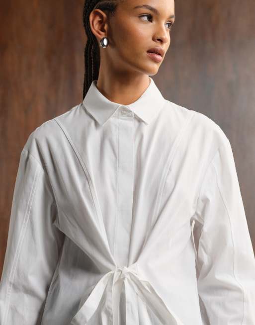 ASOS DESIGN – Hemd in Weiß mit verstellbarer Taillierung am Rücken, 3 von 4