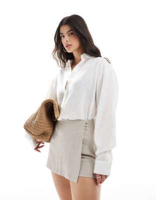 ASOS DESIGN - Hemdbluse aus Leinenmix in Weiß