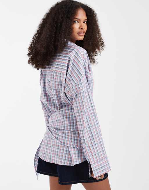 ASOS DESIGN – Hemdbluse in Rot gestreift mit Bindegürtel und Schaldetail, 3 von 4